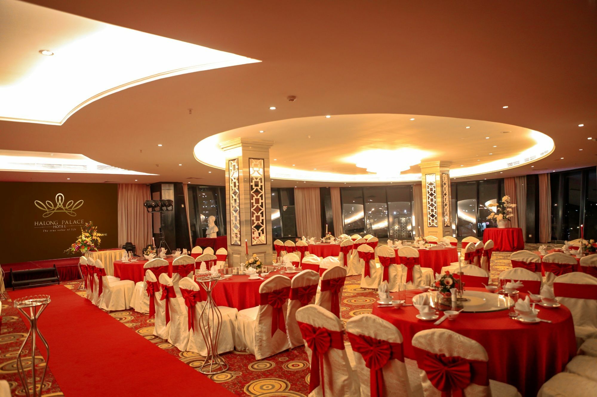 Halong Palace Hotel Ha Long Dış mekan fotoğraf